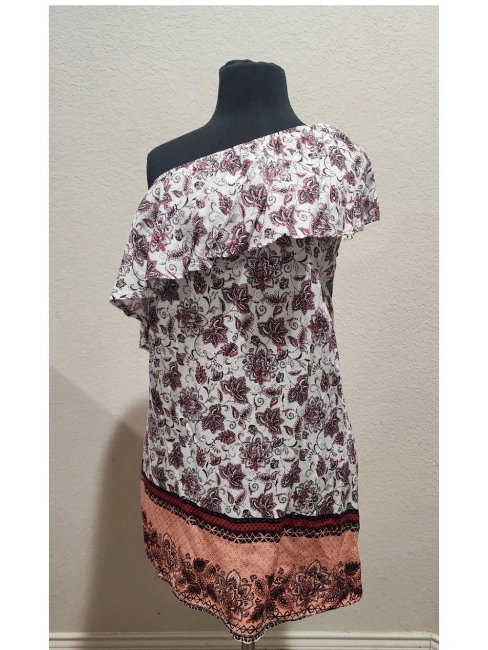 Rue21 One-Shoulder Floral Ruffle Tunic in White and Burgundy